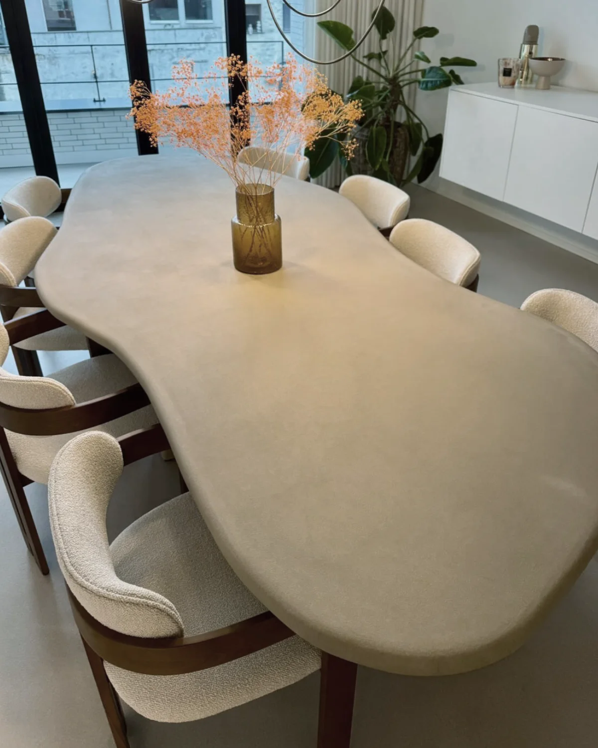 Living beton tafel